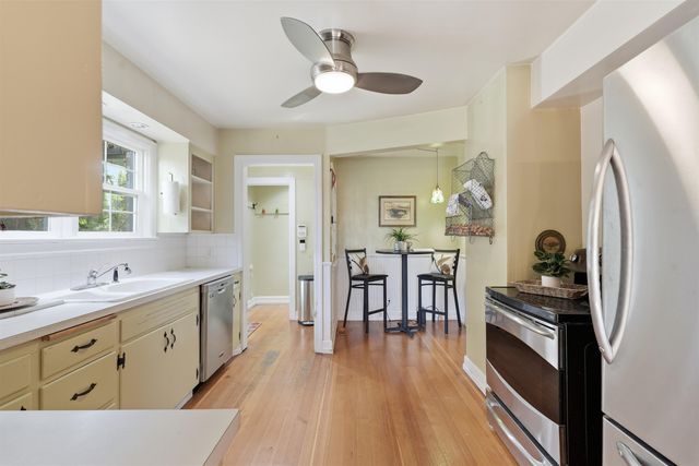 1728 E 9th Ave, Spokane, WA 99202