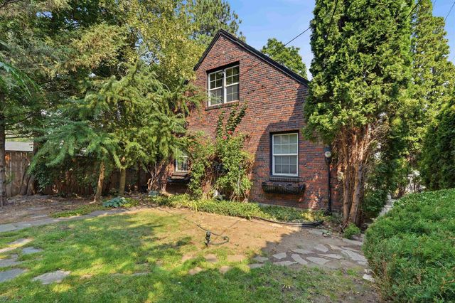1728 E 9th Ave, Spokane, WA 99202