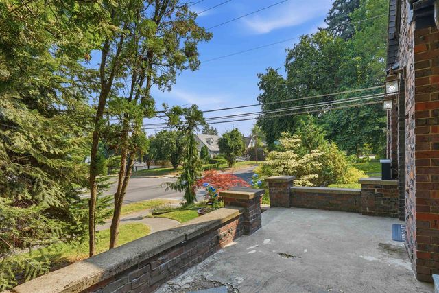 1728 E 9th Ave, Spokane, WA 99202