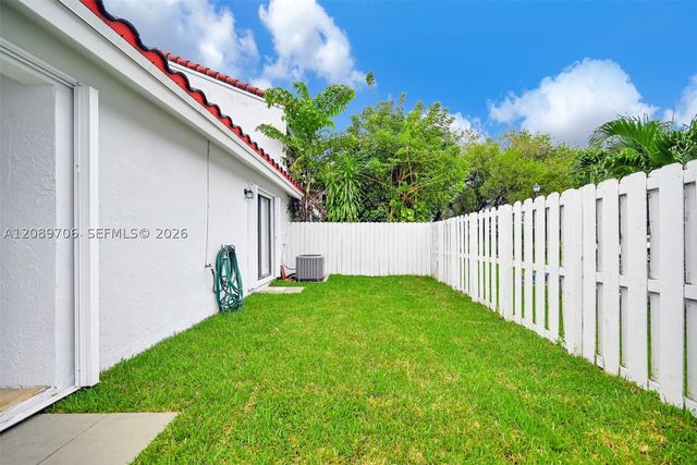 2414 San Remo Cir, Homestead, FL 33035