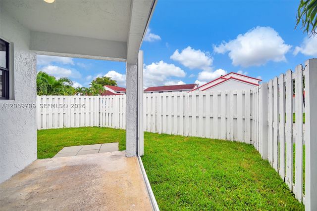 2414 San Remo Cir, Homestead, FL 33035