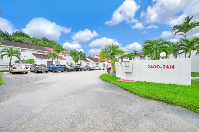 2414 San Remo Cir, Homestead, FL 33035