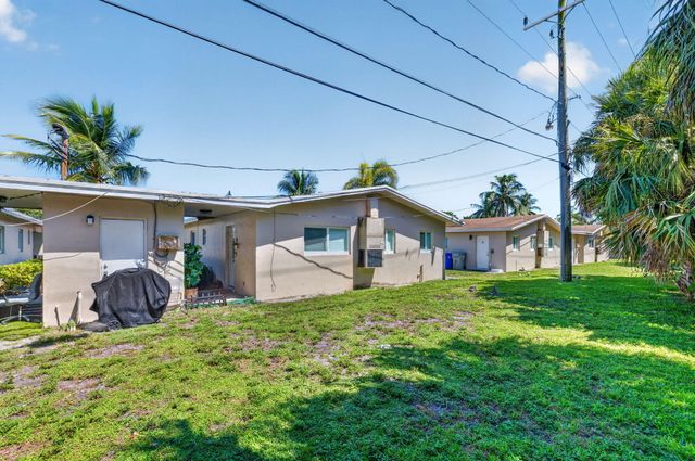 3201 NE 7th Avenue C, Pompano Beach, FL 33064