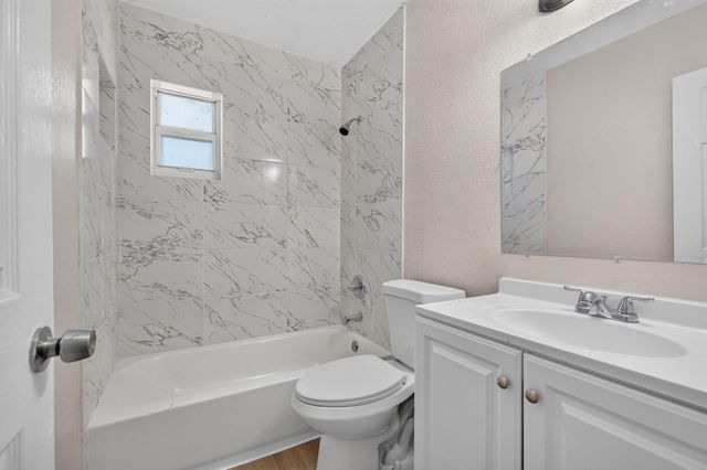 3201 NE 7th Avenue C, Pompano Beach, FL 33064