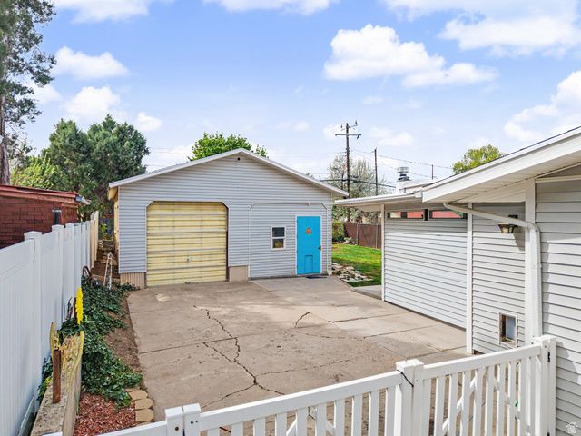 1239 SHERIDAN DR, Ogden, UT 84404