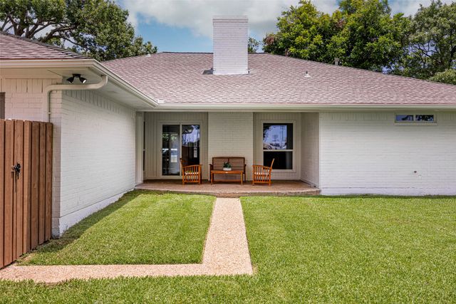 10201 Royal Highlands Drive, Dallas, TX 75238