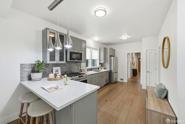3054 San Bruno Avenue, San Francisco, CA 94134