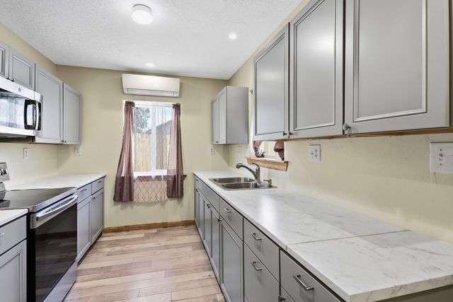 515 Marble Avenue NE, Albuquerque, NM 87102