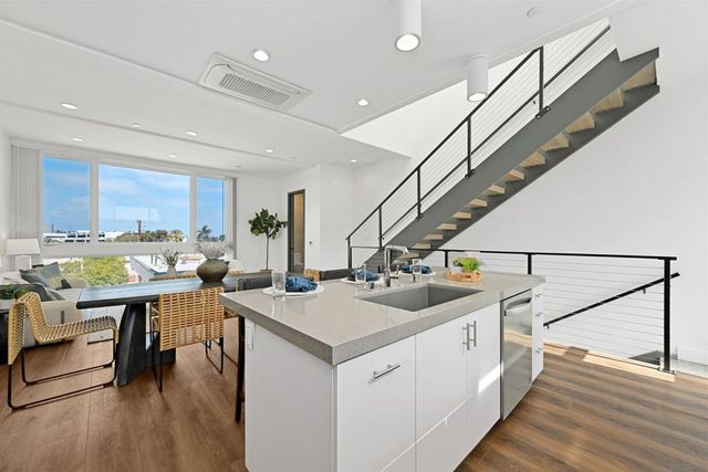 4079 1st Ave 4, San Diego, CA 92103