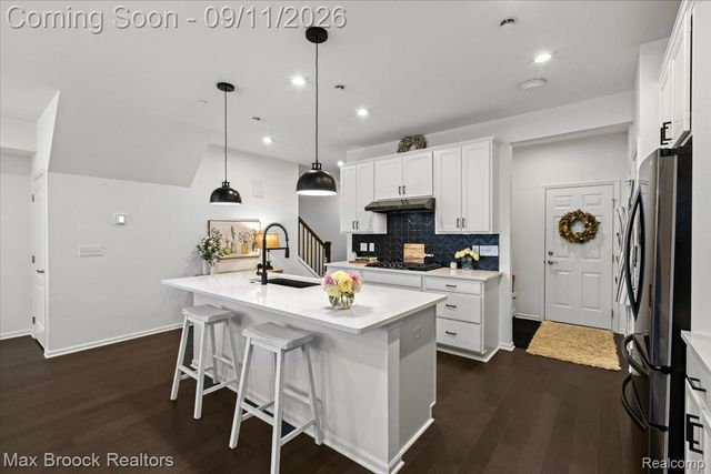 40115 Premier Drive 22, Northville Township, MI 48170