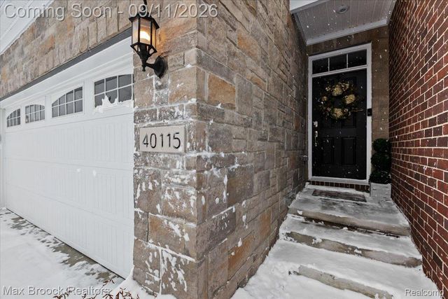 40115 Premier Drive 22, Northville Township, MI 48170