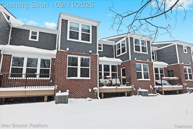 40115 Premier Drive 22, Northville Township, MI 48170