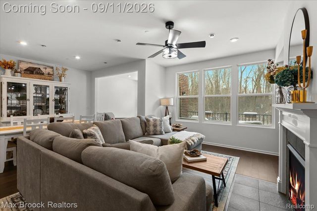 40115 Premier Drive 22, Northville Township, MI 48170