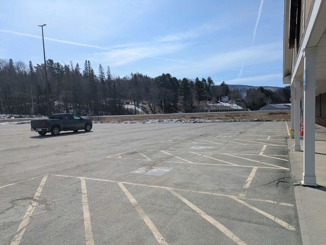 16 Metallak Place, Colebrook, NH 03576