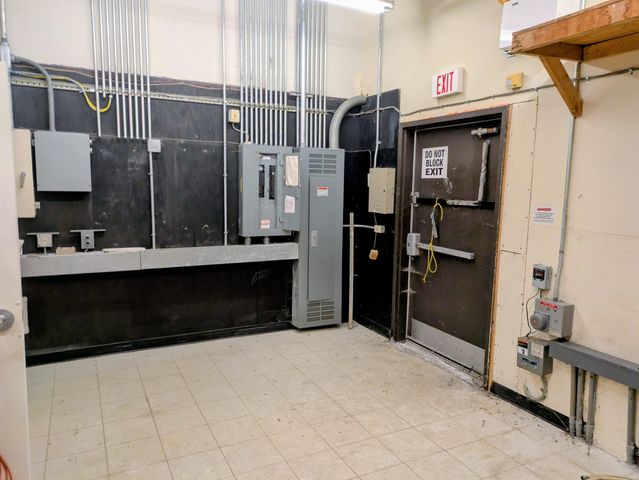 16 Metallak Place, Colebrook, NH 03576