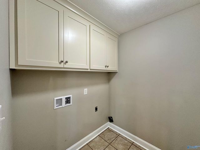 21255 Barley Terrace Drive, Elkmont, AL 35620