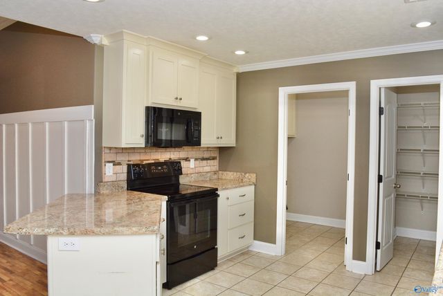 21255 Barley Terrace Drive, Elkmont, AL 35620