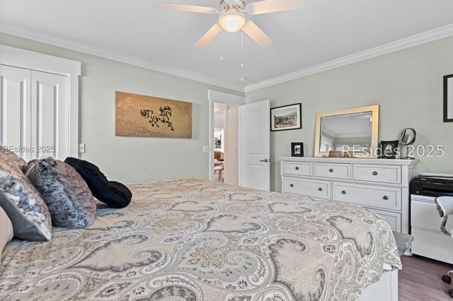 15 Calibogue Cay Rd Apt 388, Hilton Head Island, SC 29928