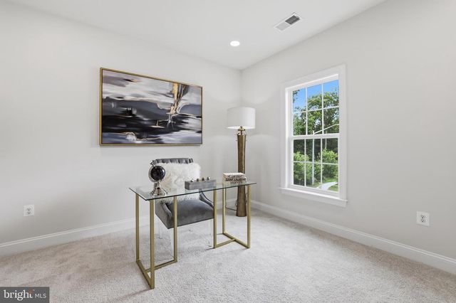 14496 AURORA DR, Woodbridge, VA 22193