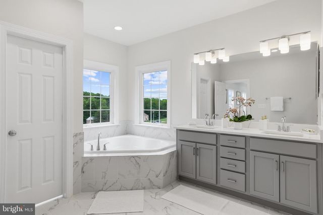 14496 AURORA DR, Woodbridge, VA 22193