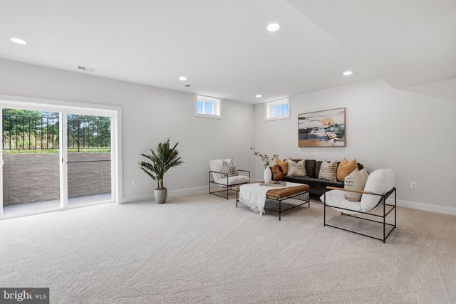 14496 AURORA DR, Woodbridge, VA 22193