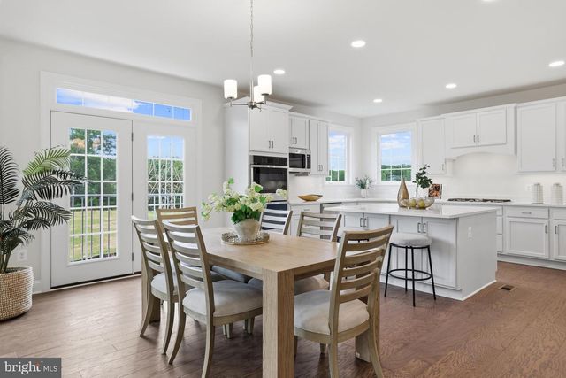 14496 AURORA DR, Woodbridge, VA 22193