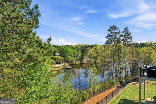 655 Hemlock Trail, Canton, GA 30114
