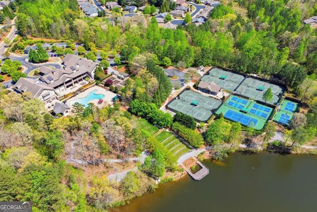 655 Hemlock Trail, Canton, GA 30114