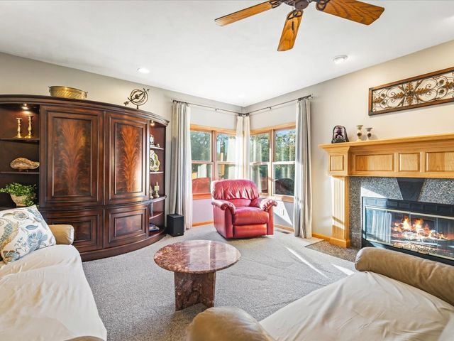 12486 Whispering Winds Drive, Roscoe, IL 61073