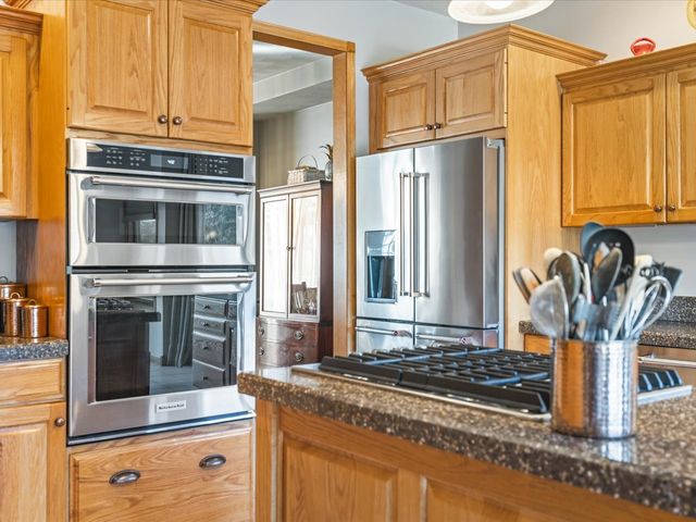 12486 Whispering Winds Drive, Roscoe, IL 61073