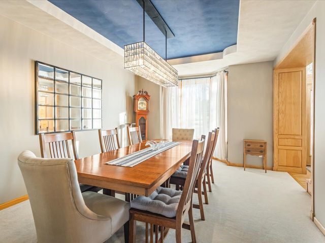 12486 Whispering Winds Drive, Roscoe, IL 61073