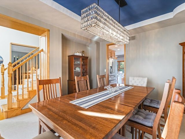 12486 Whispering Winds Drive, Roscoe, IL 61073