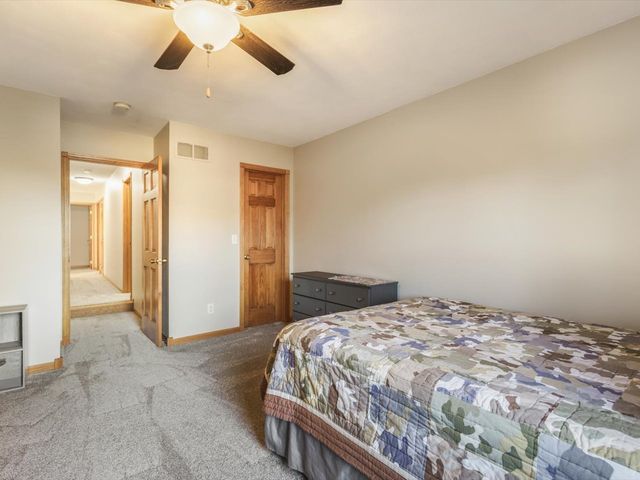 12486 Whispering Winds Drive, Roscoe, IL 61073