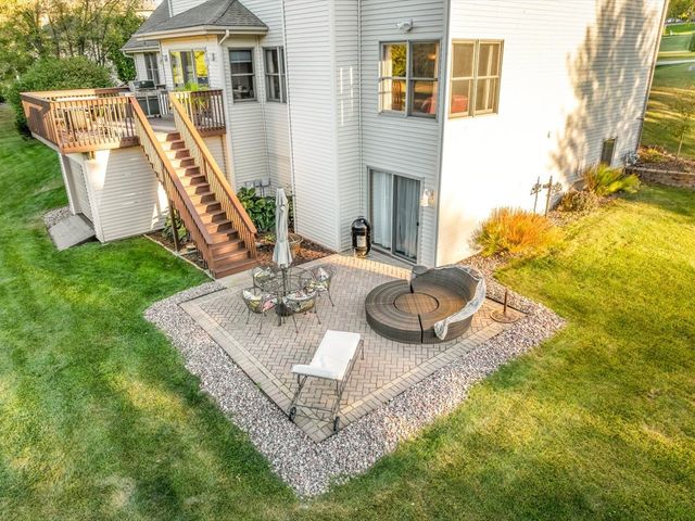 12486 Whispering Winds Drive, Roscoe, IL 61073