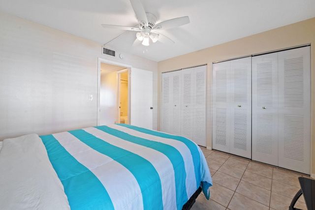 1100 Crystal Lake Drive 105, Deerfield Beach, FL 33064