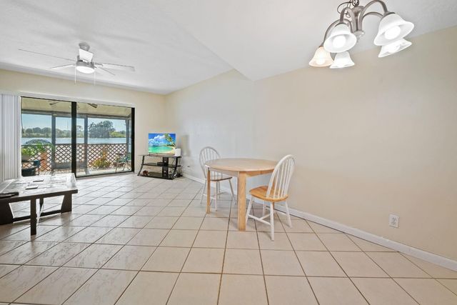 1100 Crystal Lake Drive 105, Deerfield Beach, FL 33064