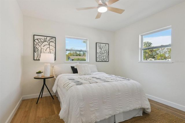 5921 15TH AVENUE S, Gulfport, FL 33707