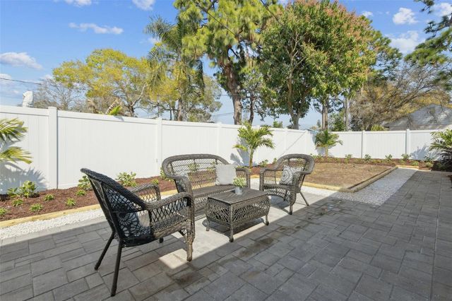 5921 15TH AVENUE S, Gulfport, FL 33707