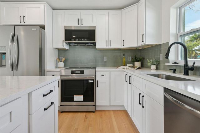 5921 15TH AVENUE S, Gulfport, FL 33707