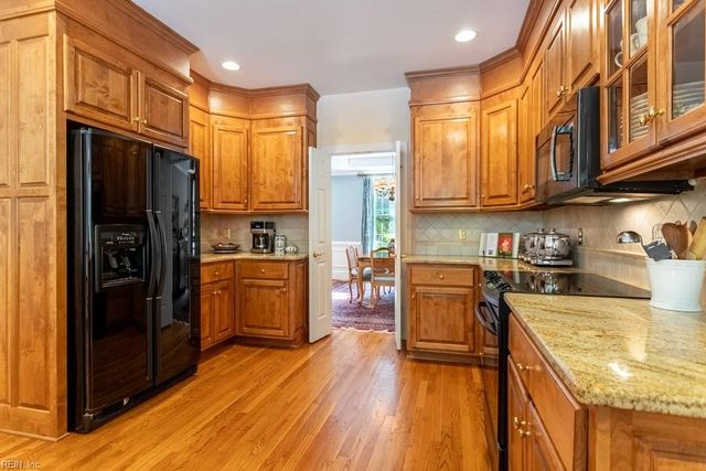 110 Benjamins CT, Seaford, VA 23696