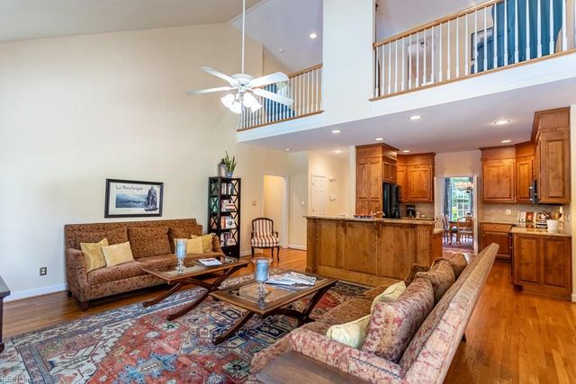 110 Benjamins CT, Seaford, VA 23696