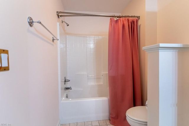 110 Benjamins CT, Seaford, VA 23696