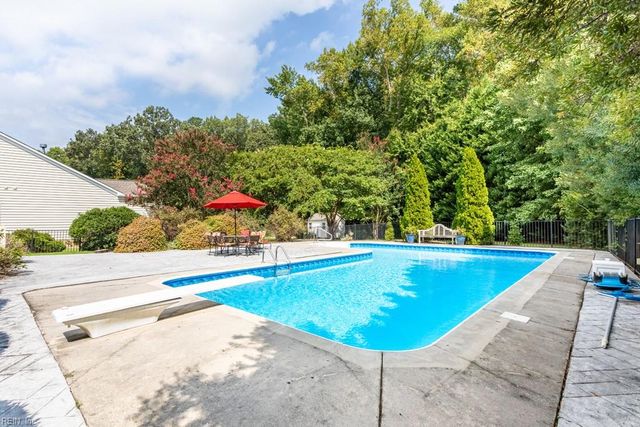 110 Benjamins CT, Seaford, VA 23696