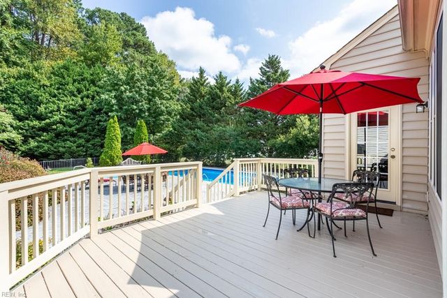 110 Benjamins CT, Seaford, VA 23696
