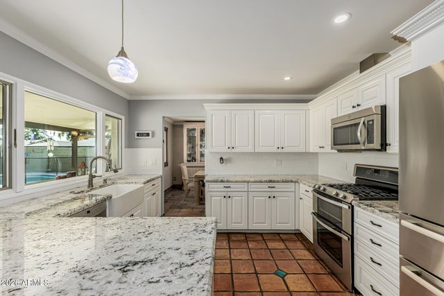 1003 E WATSON Drive, Tempe, AZ 85283