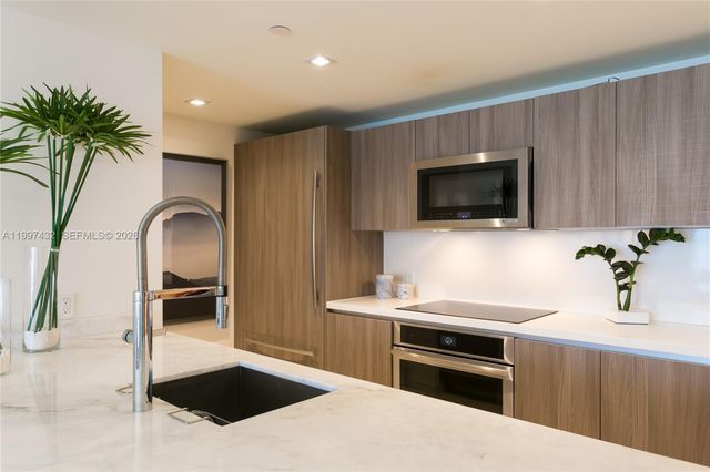 401 N Birch Rd 404, Fort Lauderdale, FL 33304
