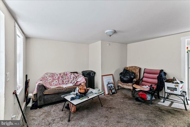 162 W MAIN ST, Elkton, MD 21921