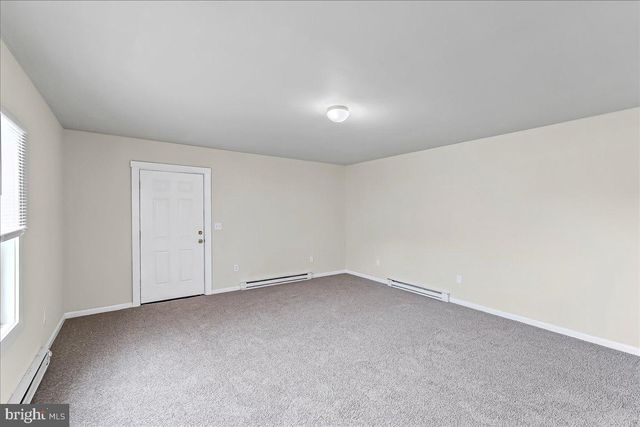 162 W MAIN ST, Elkton, MD 21921