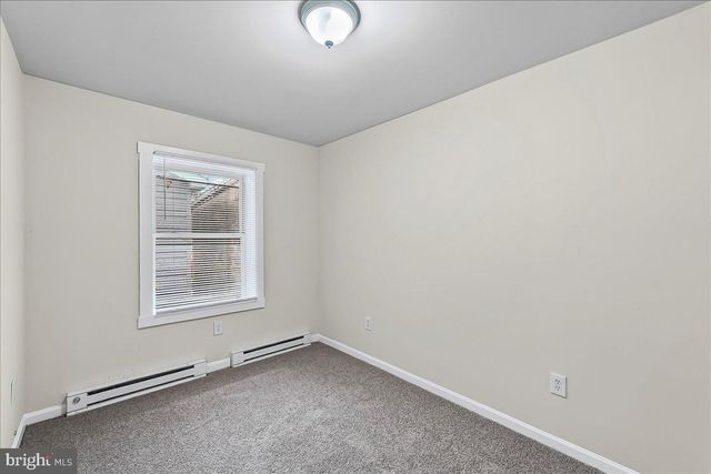 162 W MAIN ST, Elkton, MD 21921