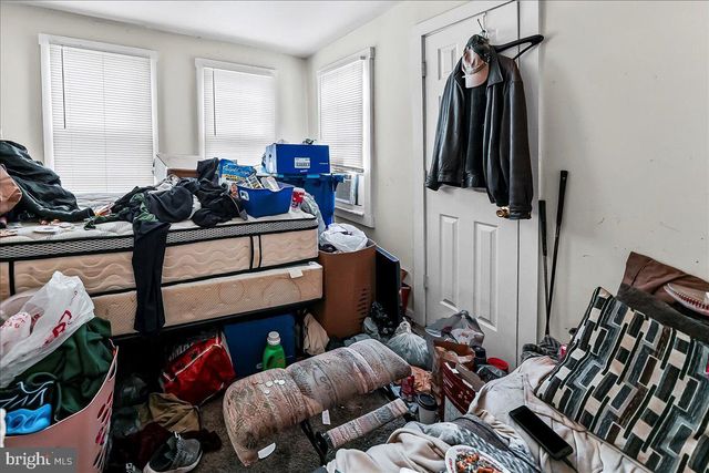 162 W MAIN ST, Elkton, MD 21921